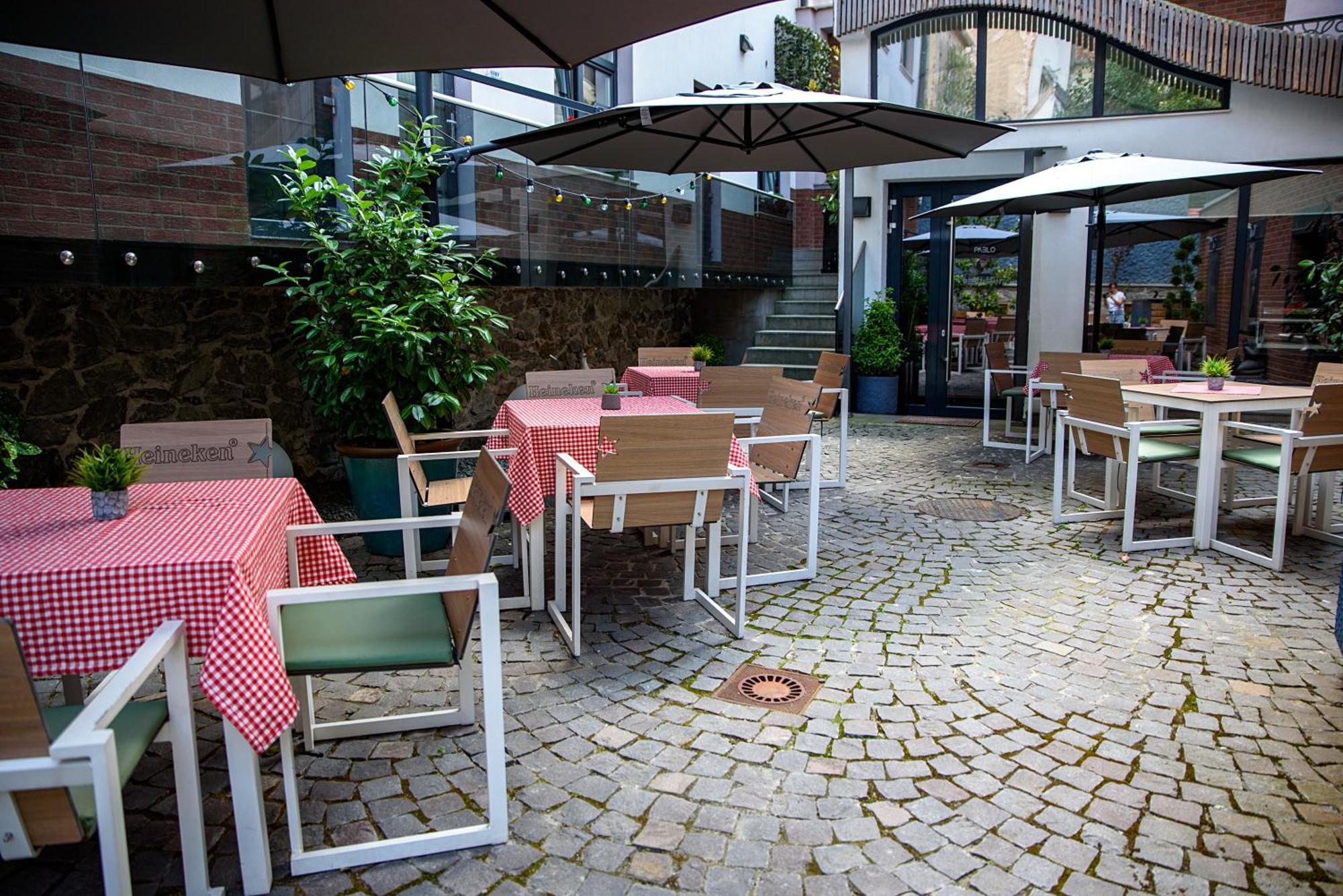 Art Hotel Sibiu Exteriör bild